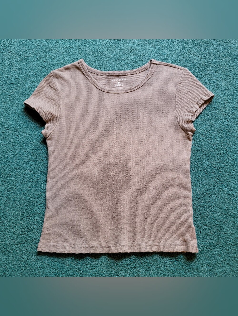 American Eagle Womens Large Cream Waffle Knit Short Sleeve Cropped Baby Tee